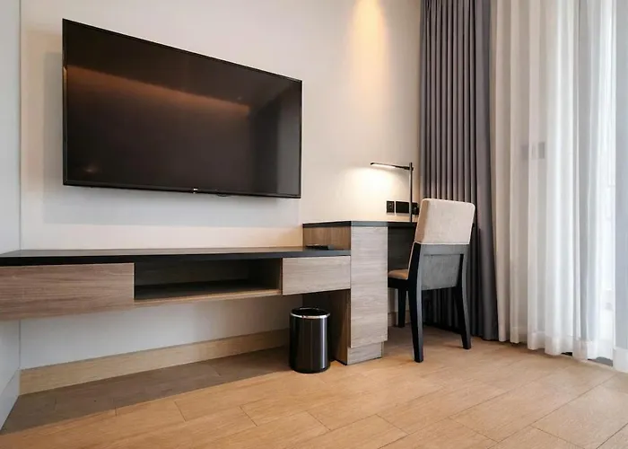 With 50m2 Private Balcony Apartment *