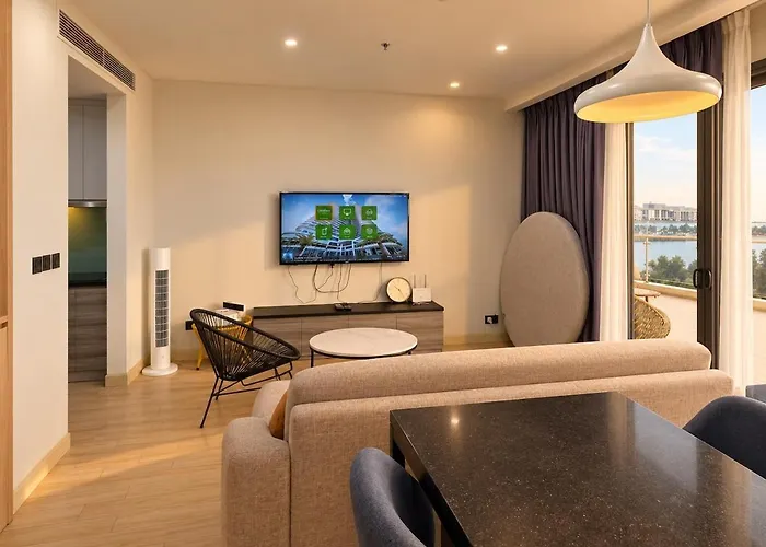 With 50m2 Private Balcony Apartment Ha Long